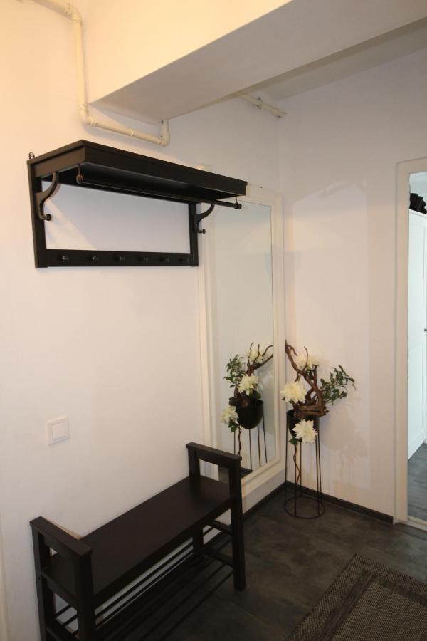 Apartment Francesca Mit Parkplatz Naehe Altstadt Sibiu Exterior foto